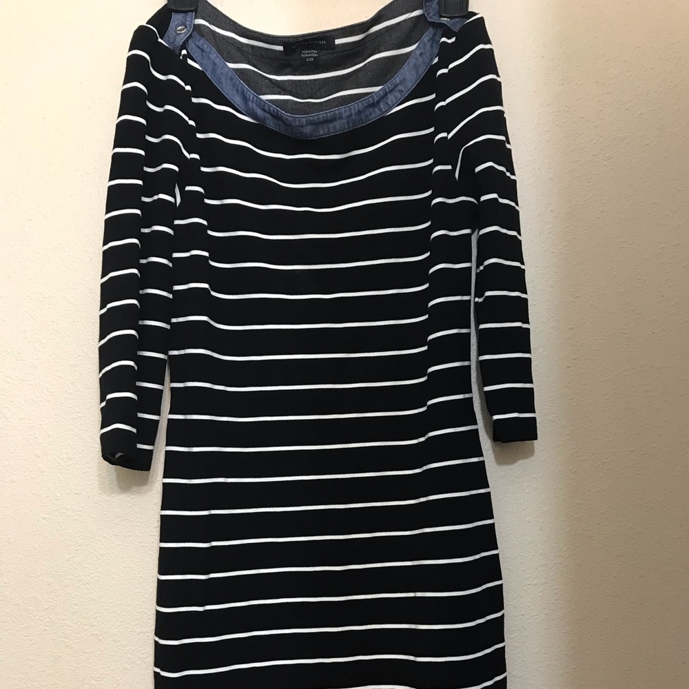 Tommy Hilfiger Dress. Size Small.  Midi